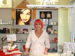 vermiete-platz-fuer-eine-nageldesignerin